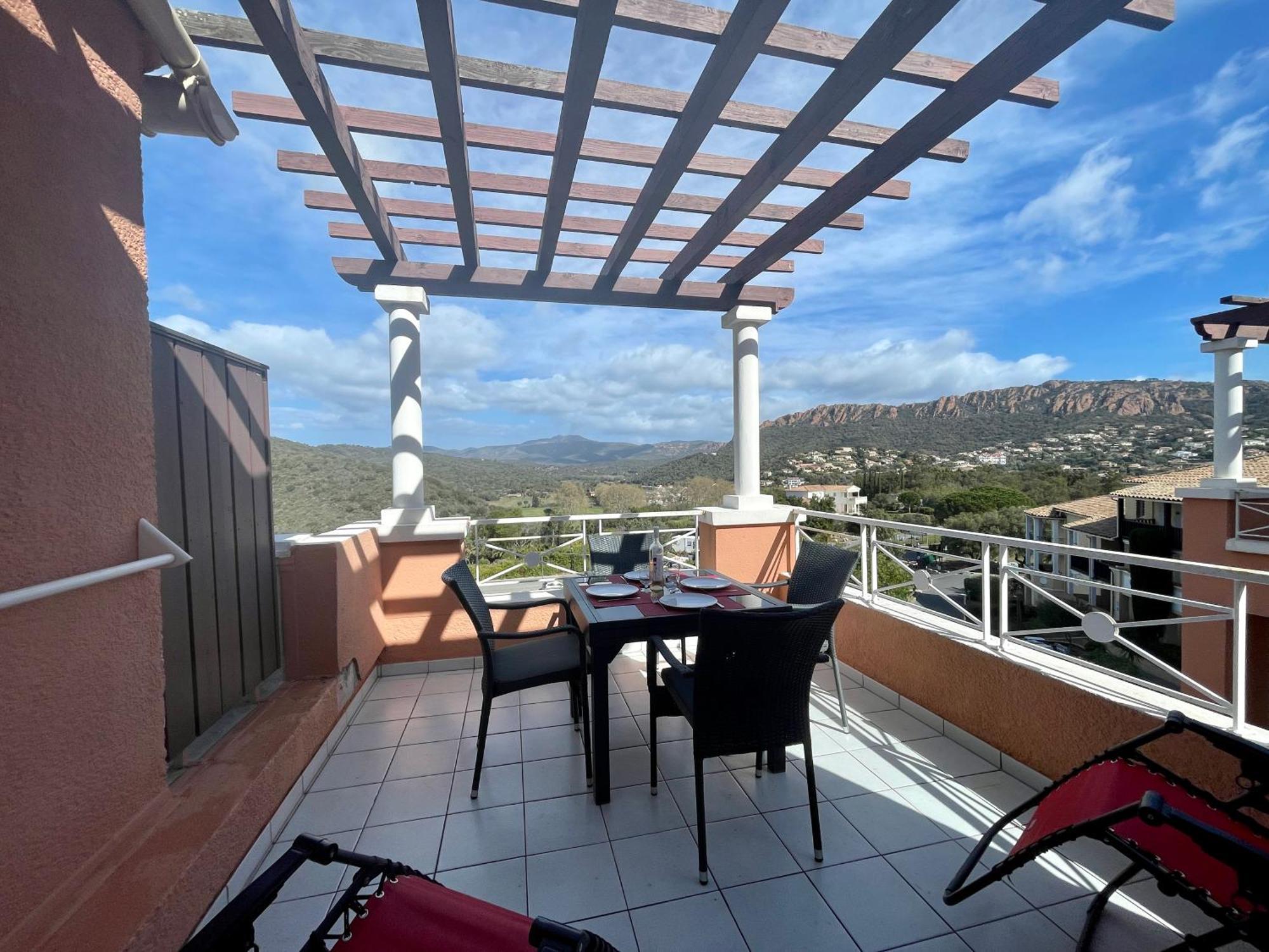 Cap Esterel 4/5 Personnes Saint-Raphael (Var)
